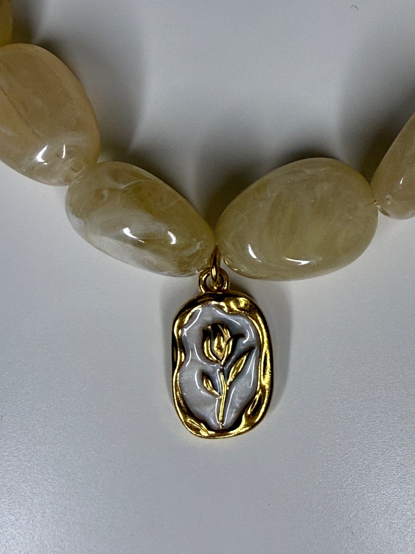 Olivia ketting beige