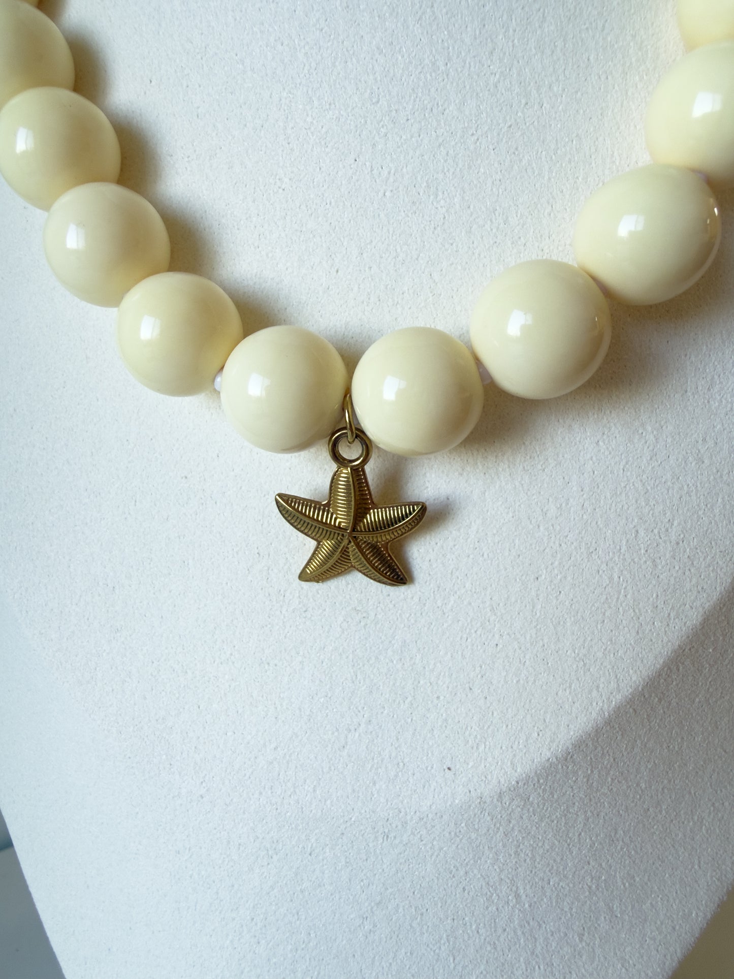 Isla ketting butter yellow met zeester