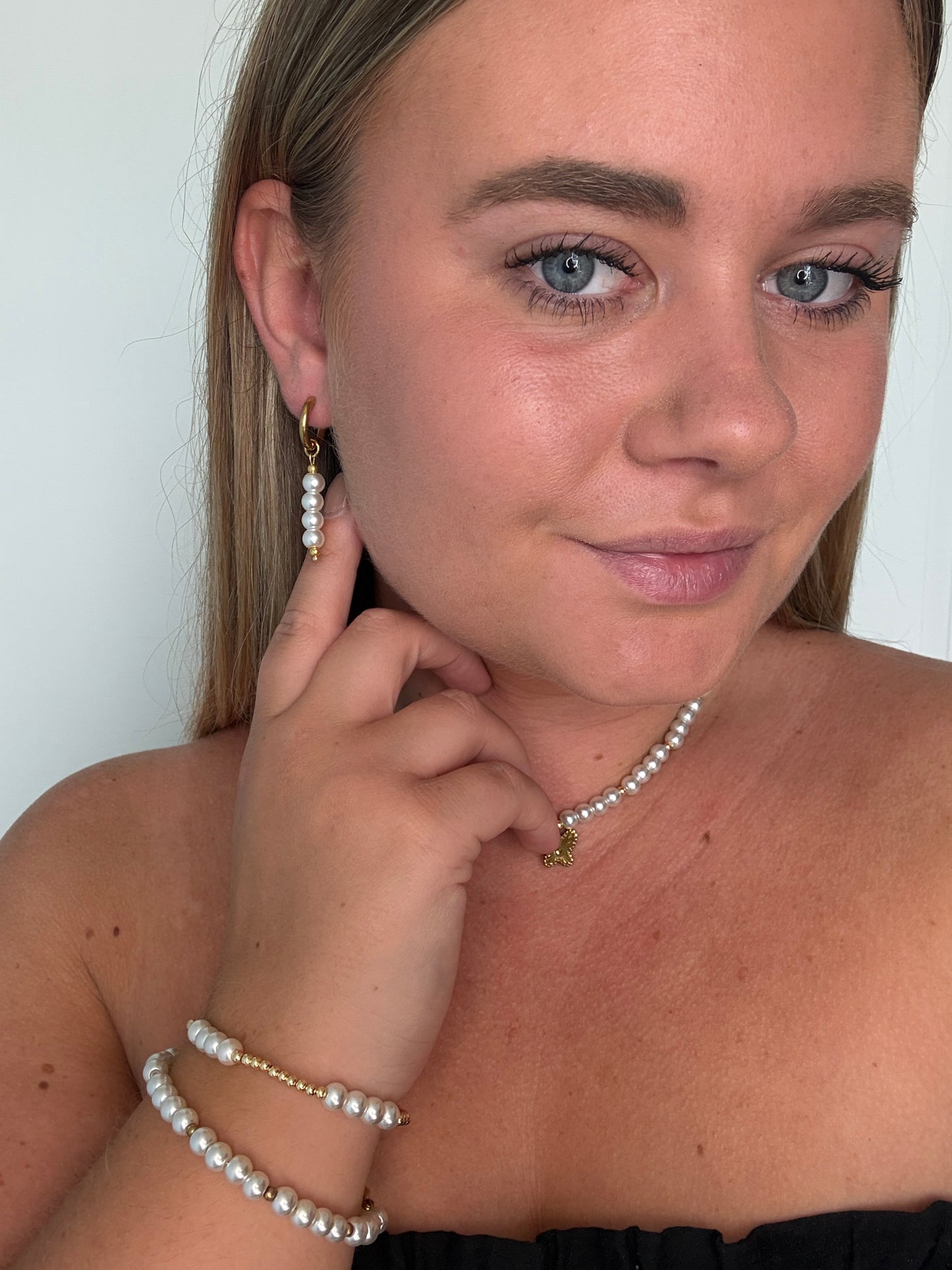 Lunelle hoops
