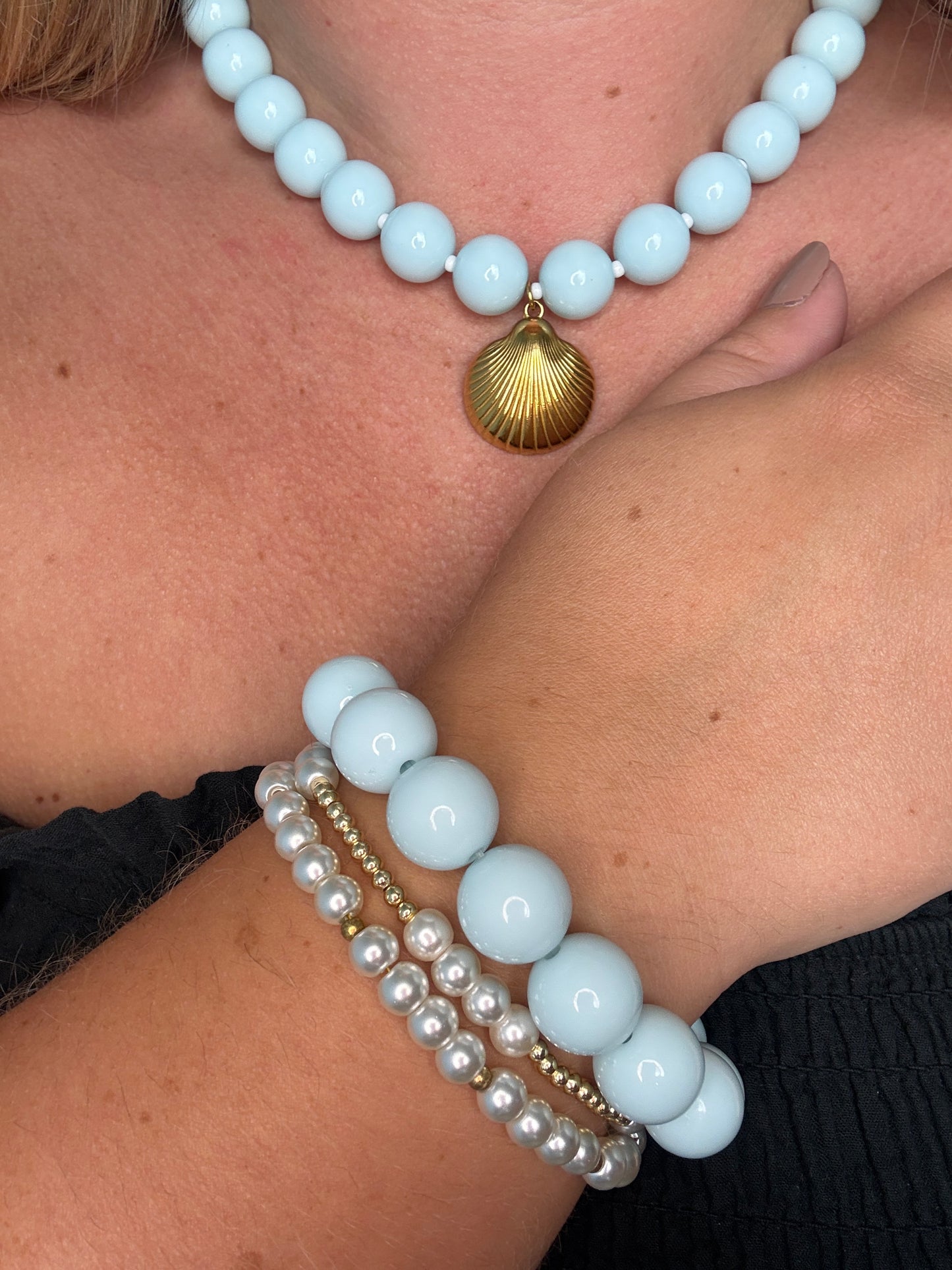 Isla ketting baby blauw met schelp