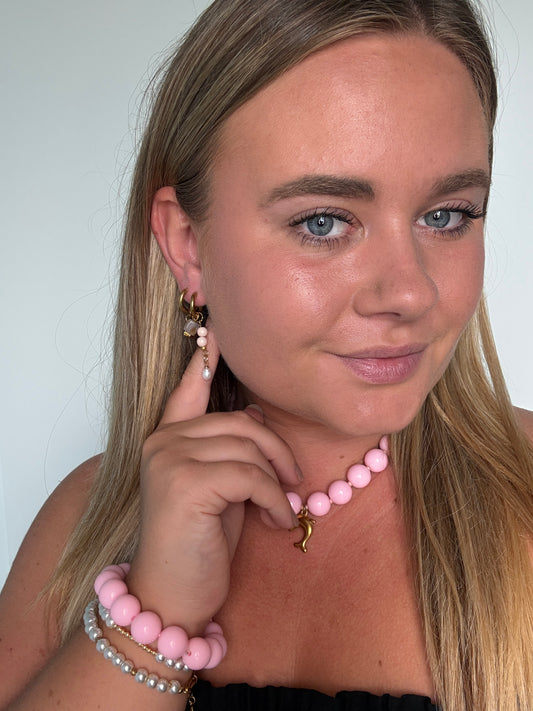 Romee oorbellen lichtroze