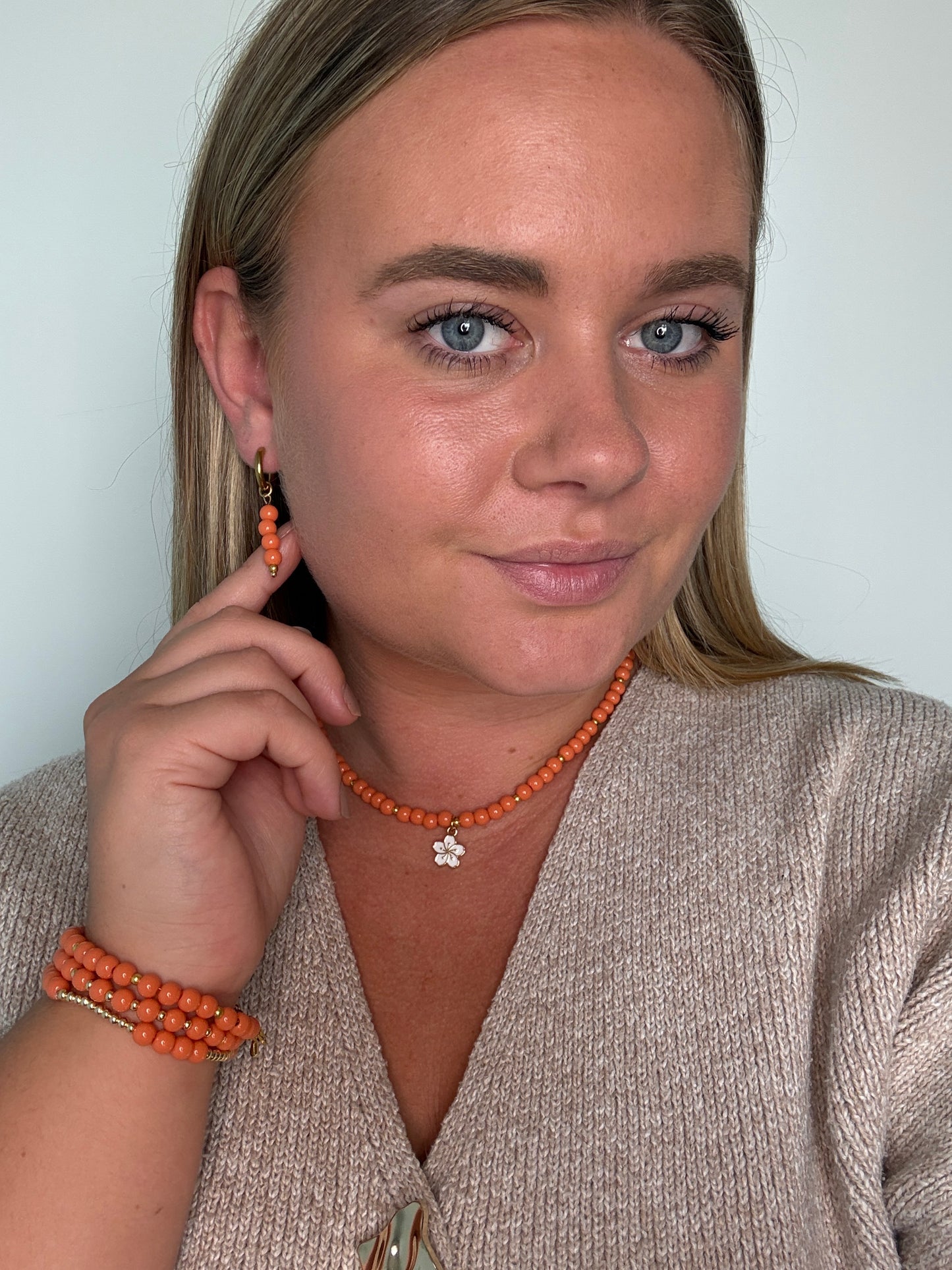 Sandie hoops